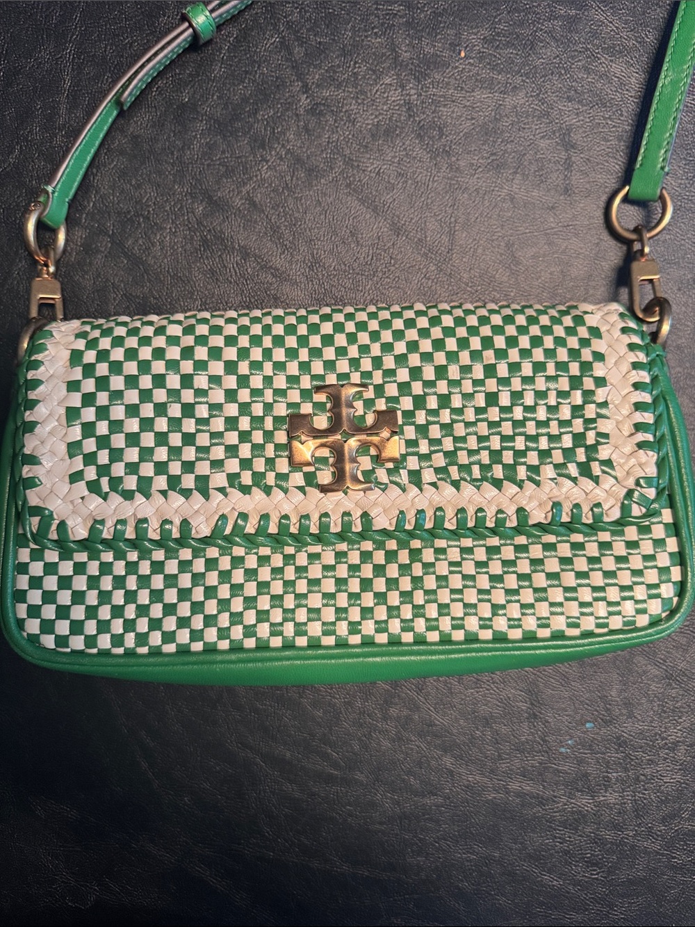 TORY BURCH Green Woven Crossbody Bag with Whipstitch Detail
